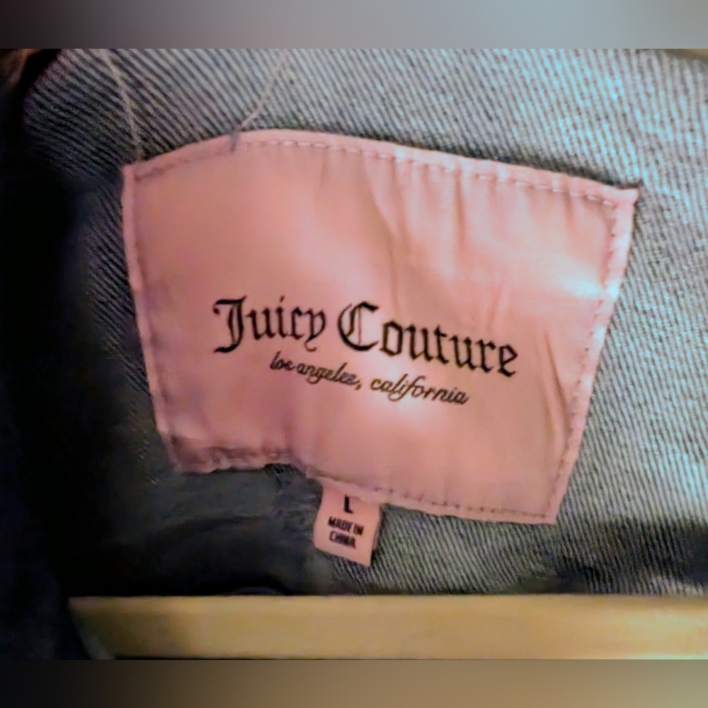 Juicy Couture EUC Cropped Denim Trucker Jacket Light Wash Large - Picture 4 of 5